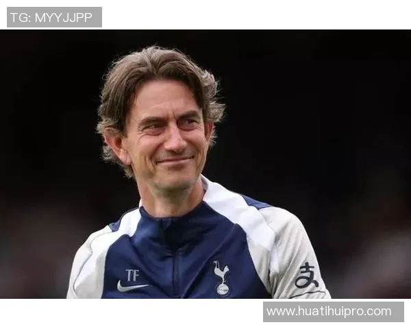 热刺庆祝主帅弗兰克52岁生日战绩喜人近7场保持不败 热刺庆祝主帅弗兰克52岁生日战绩喜人近7场保持不败