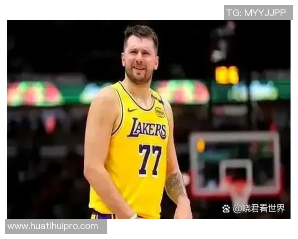 杰伦布朗状态低迷半场表现惨淡仅得6分并贡献4次失误正负值惨遭17